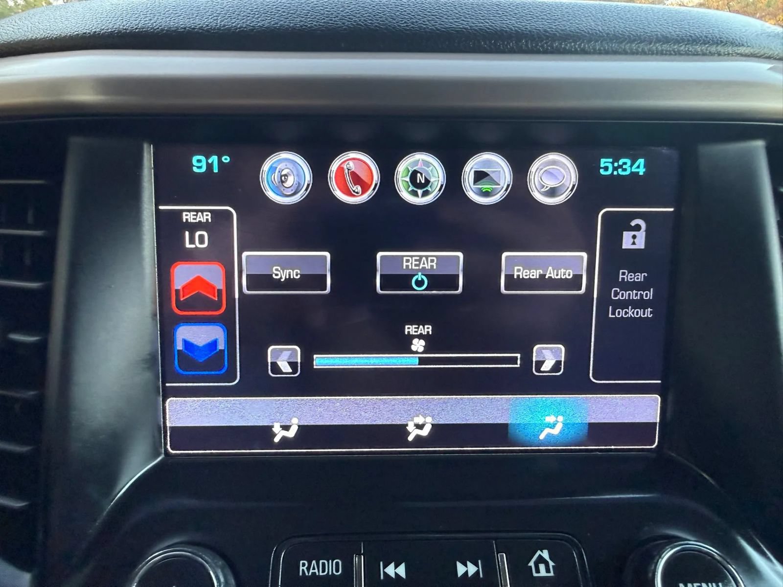 Used 2019 GMC Acadia Denali w/ Technology Package FWD image 47