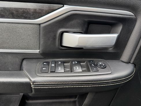 Used 2022 RAM 2500 Big Horn w/ Level B Equipment Group image 27