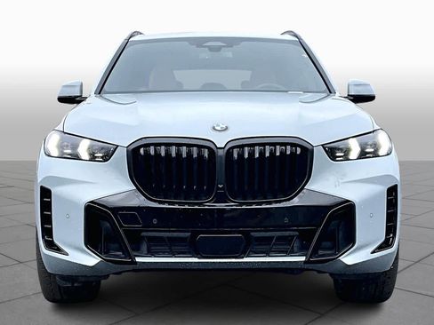 Used 2025 BMW X5 sDrive40i w/ M Sport Package image 3