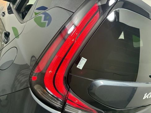 Used 2024 Kia Soul EX image 24