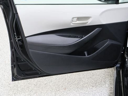 Certified 2023 Toyota Corolla LE FWD image 12
