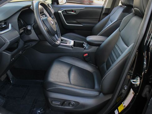 Used 2023 Toyota RAV4 XLE Premium FWD image 13