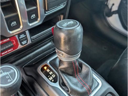 Used 2022 Jeep Wrangler Rubicon w/ Cold Weather Group image 20