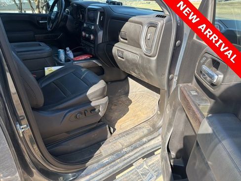 Used 2020 GMC Sierra 2500 Denali w/ Denali Ultimate Package image 11