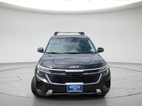 Used 2025 Kia Seltos EX w/ EX Sunroof Package AWD/4WD image 16