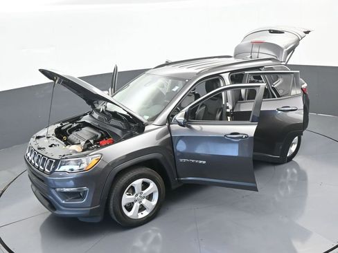 Used 2021 Jeep Compass Latitude w/ Driver Assistance Group image 61
