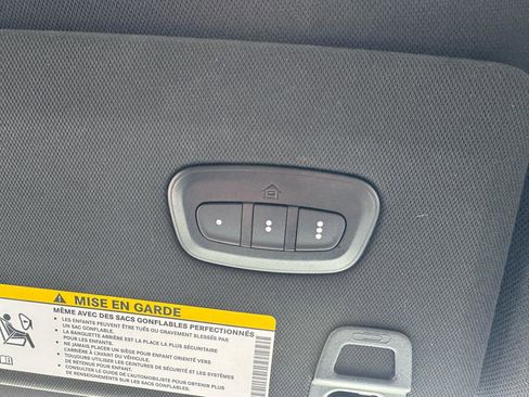 Used 2024 Jeep Grand Cherokee Limited w/ Black Appearance Package image 30