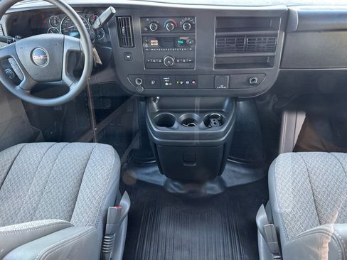 New 2025 GMC Savana 2500 w/ Driver Convenience Package RWD image 14