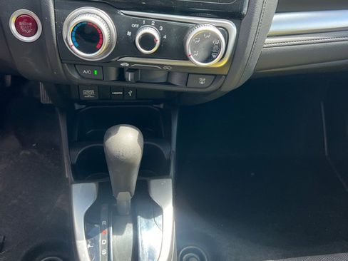 Used 2015 Honda Fit EX-L image 30