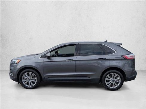 Used 2022 Ford Edge Titanium image 8