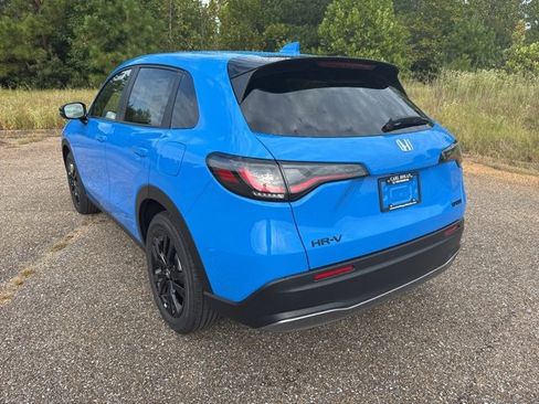 New 2026 Honda HR-V Sport image 4