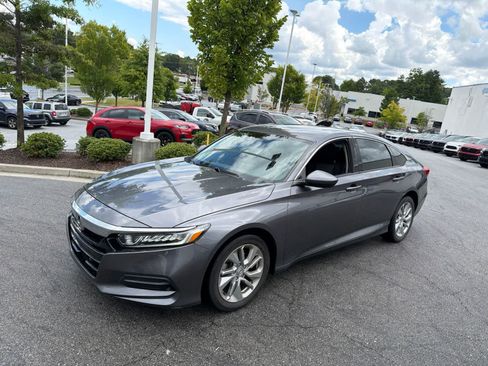 Used 2019 Honda Accord LX image 5