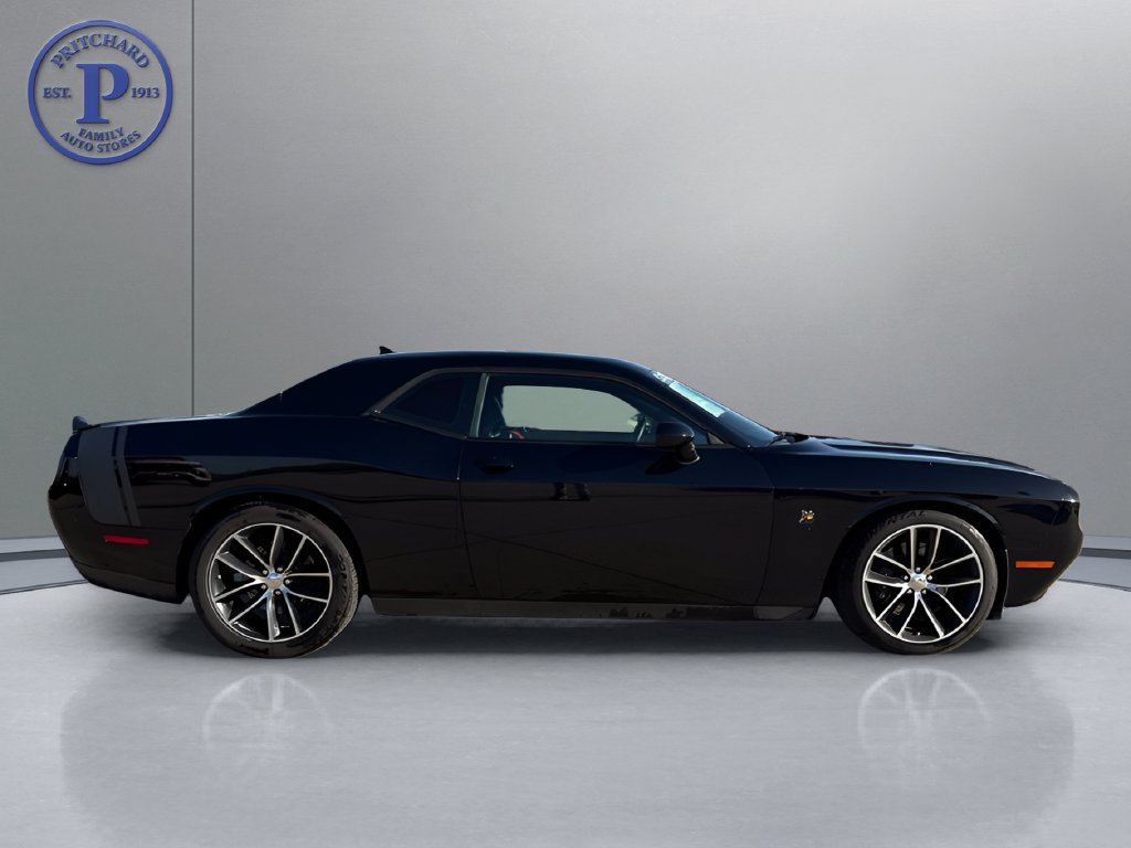 Used 2015 Dodge Challenger R/T Scat Pack RWD image 8