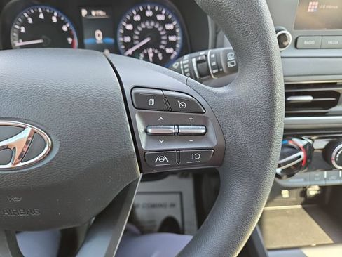 Used 2023 Hyundai Kona SEL FWD image 19