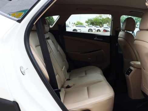 Used 2018 Hyundai Tucson Limited w/ Ultimate Package 02 image 28