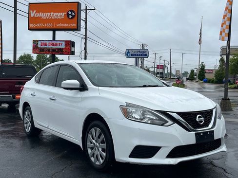 Used 2016 Nissan Sentra S w/ Protection Package FWD image 2