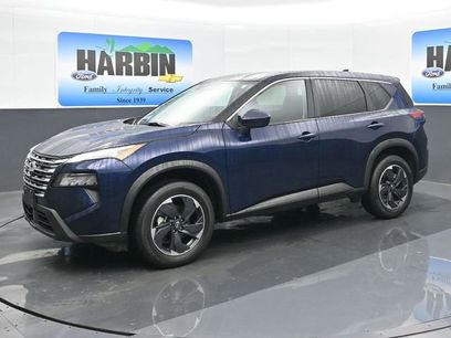 Used 2024 Nissan Rogue SV