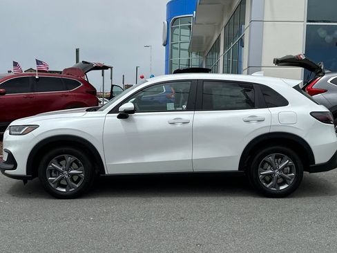 New 2026 Honda HR-V LX image 6