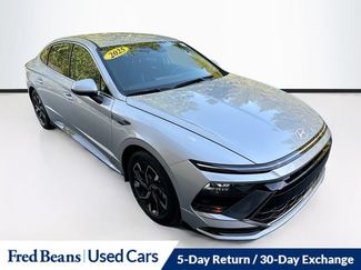 Used 2025 Hyundai Sonata SEL AWD/4WD video 1