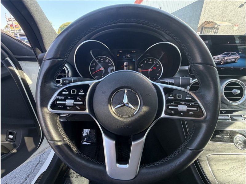 Used 2020 Mercedes-Benz C 300 Sedan w/ Premium Package image 28
