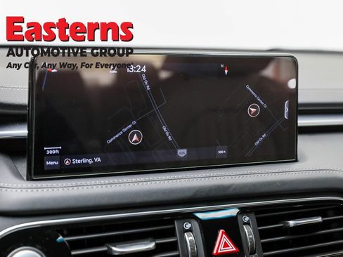 Used 2022 Genesis G70 3.3T image 19