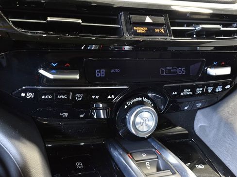 Used 2024 Acura MDX SH-AWD image 24