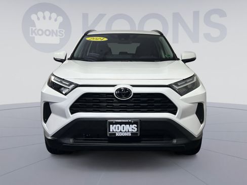 Used 2024 Toyota RAV4 XLE image 11