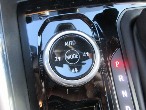 New 2026 GMC Canyon AT4 AWD/4WD image 17