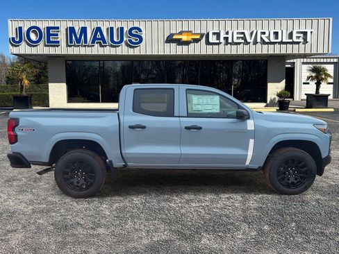 New 2025 Chevrolet Colorado W/T w/ WT Custom Package image 4