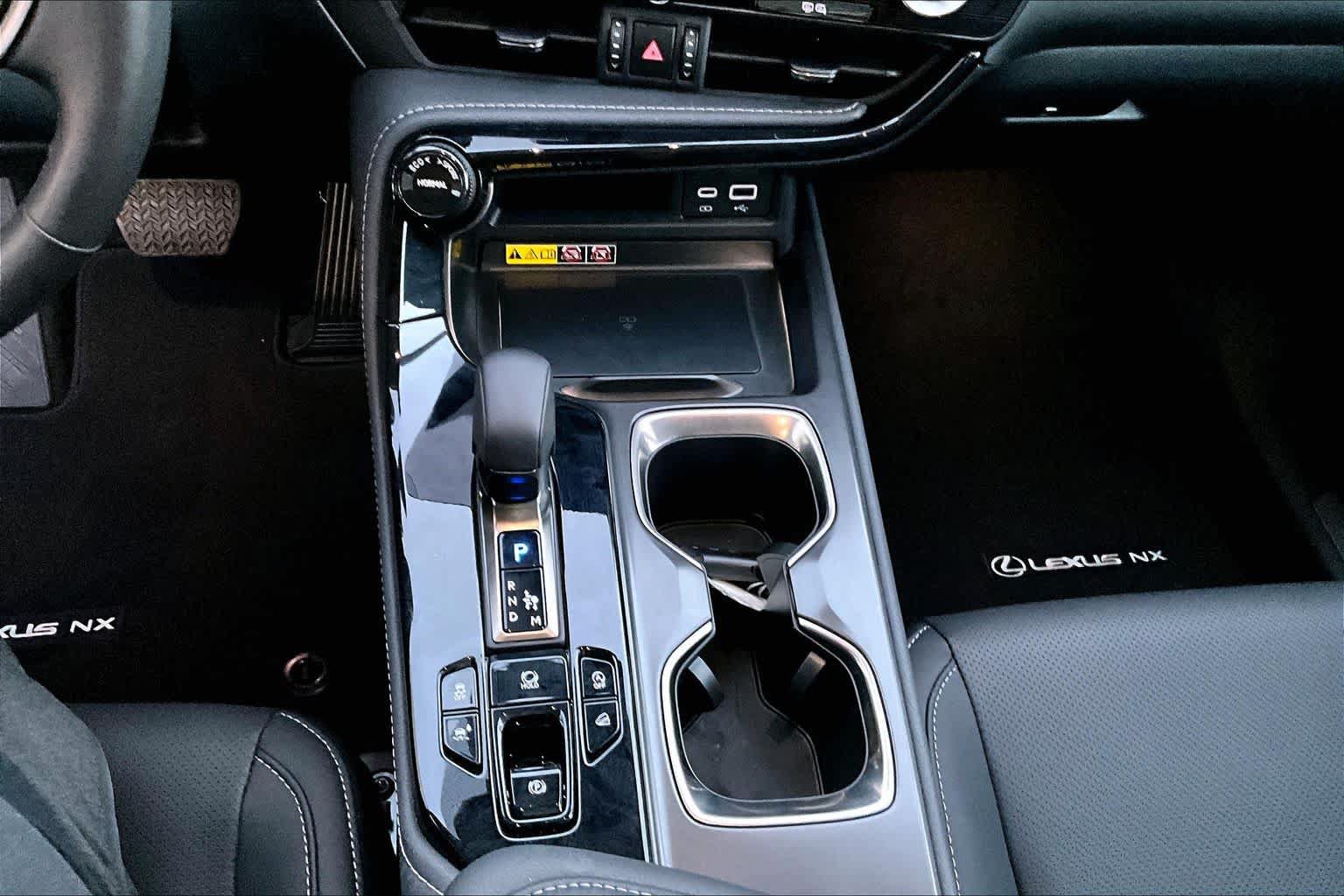 Certified 2026 Lexus NX 350 AWD w/ Accessory Package (2T) image 15