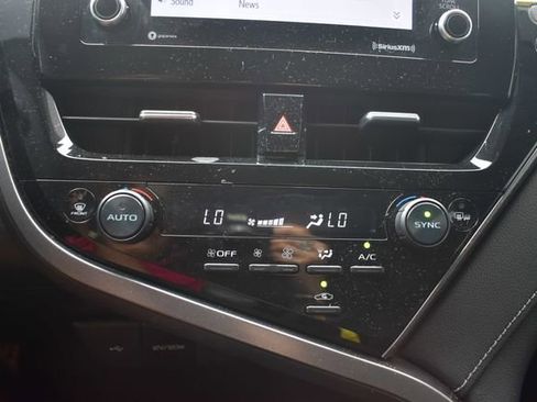 Used 2023 Toyota Camry SE w/ Convenience Package FWD image 33