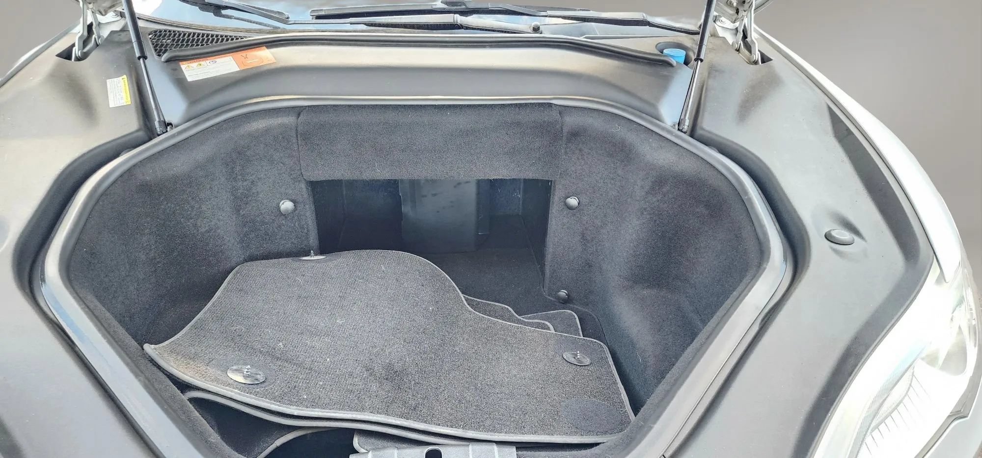 Used 2014 Tesla Model S 60 RWD image 19