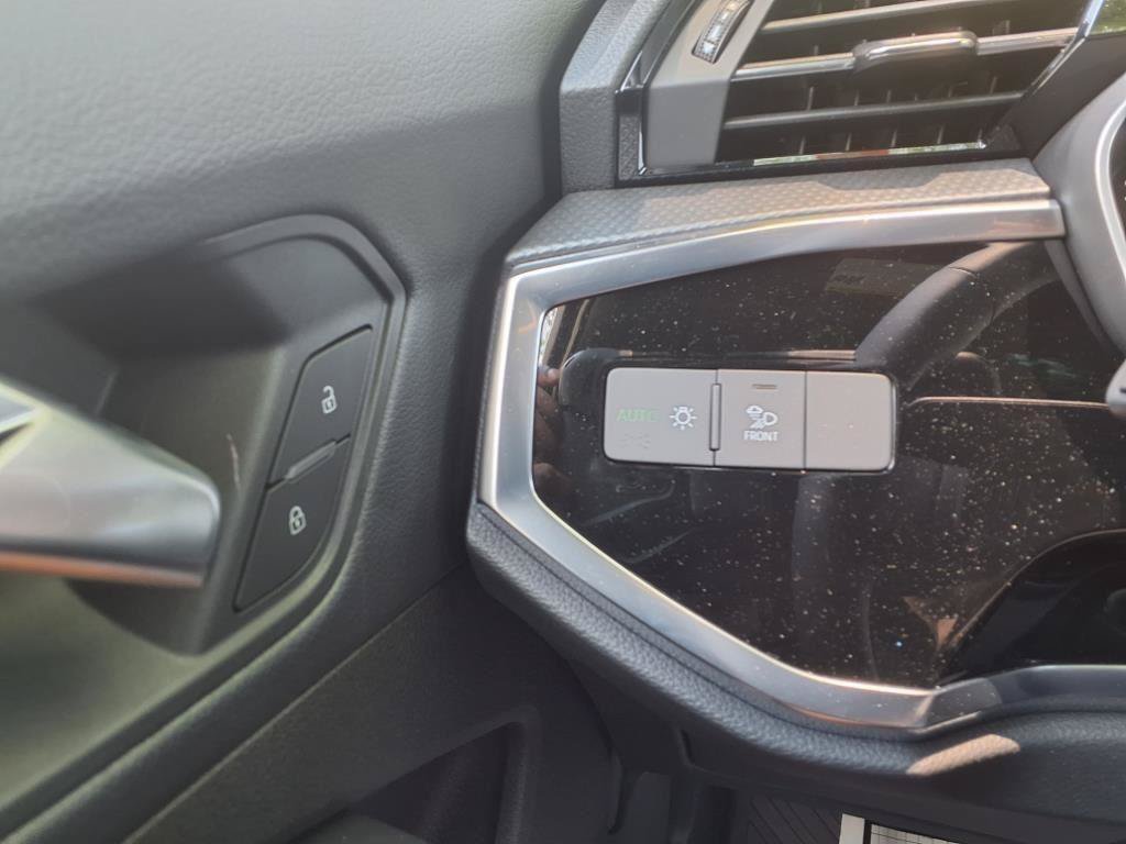 Used 2025 Audi Q3 2.0T Premium AWD/4WD image 20