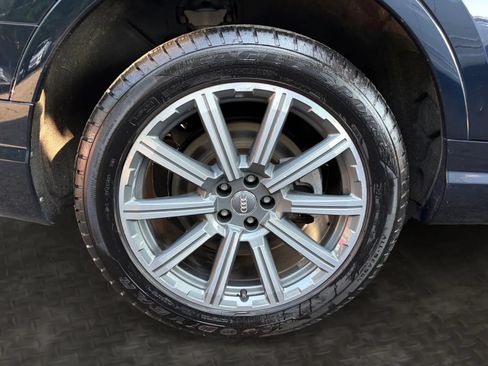 Used 2017 Audi Q7 3.0T Premium Plus AWD/4WD image 42