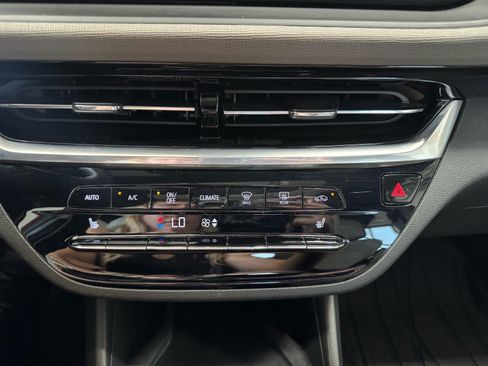 Certified 2024 Buick Envista Avenir FWD image 23