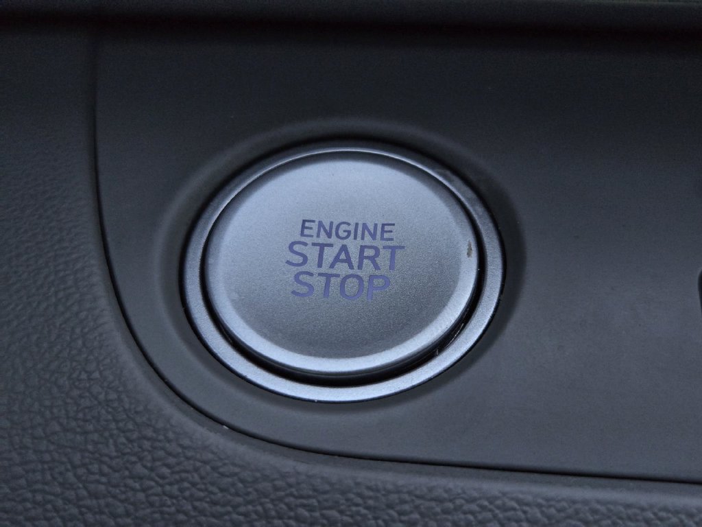 Used 2024 Hyundai Elantra SEL w/ Convenience Package FWD image 28