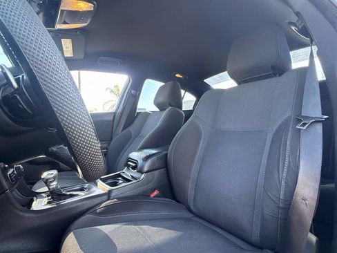 Used 2015 Dodge Charger R/T RWD image 8
