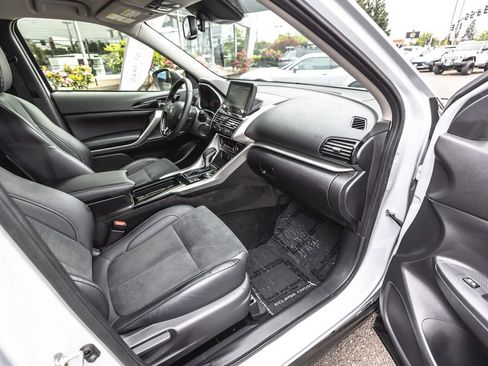 Used 2024 Mitsubishi Eclipse Cross SE AWD/4WD image 28