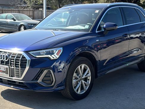 New 2025 Audi Q3 2.0T Premium image 3