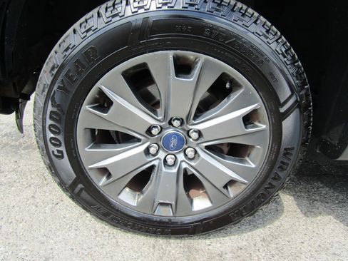 Used 2016 Ford F150 Lariat w/ Equipment Group 502A Luxury AWD/4WD image 47