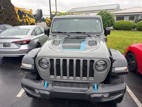 Used 2022 Jeep Wrangler Unlimited Rubicon 4xe w/ Cold Weather Group AWD/4WD image 7