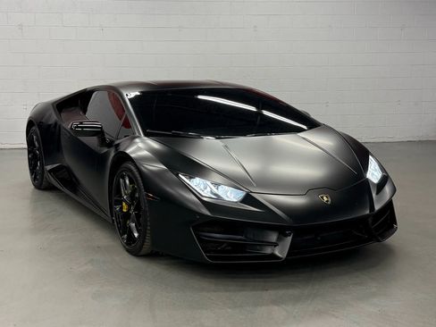 Used 2017 Lamborghini Huracan LP 580-2 image 17