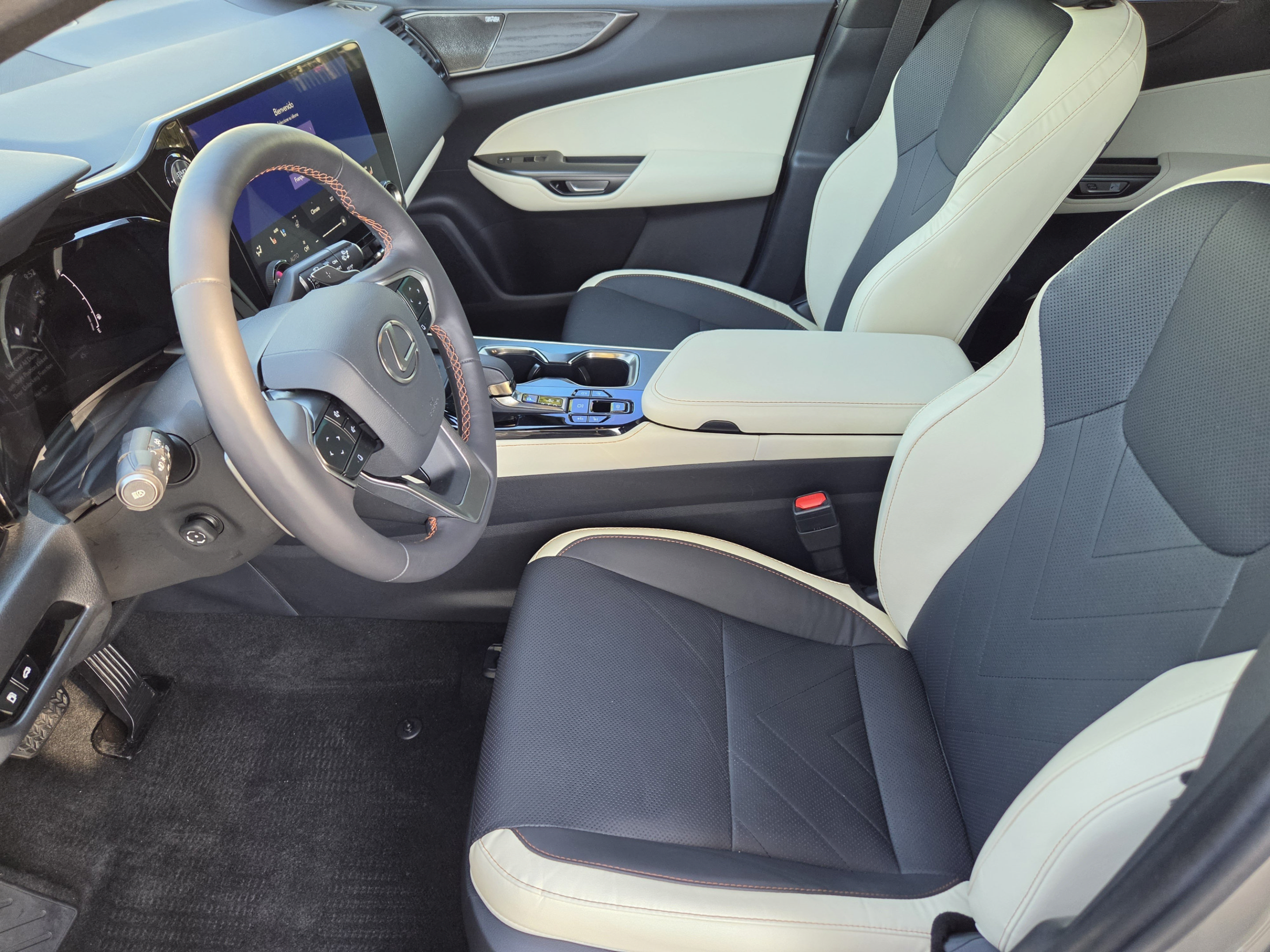 Used 2024 Lexus NX 350 AWD w/ Vision Package image 5