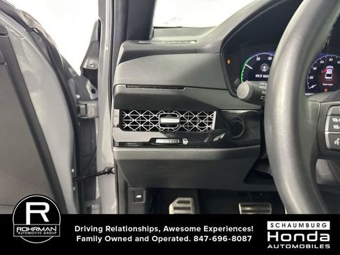 Used 2025 Honda Accord Sport image 15