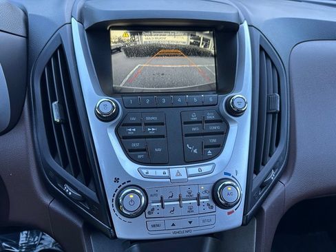 Used 2012 Chevrolet Equinox LT AWD/4WD image 15