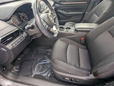 Used 2019 Nissan Altima 2.5 SV image 16