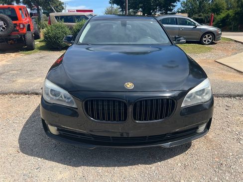 Used 2015 BMW 740i RWD image 2