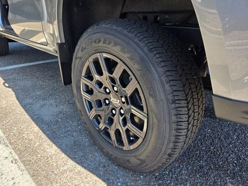 New 2026 Chevrolet Colorado W/T w/ WT Custom Package image 23