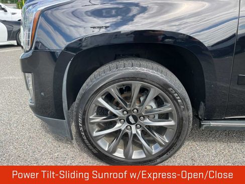Used 2019 Cadillac Escalade ESV Premium Luxury RWD image 9
