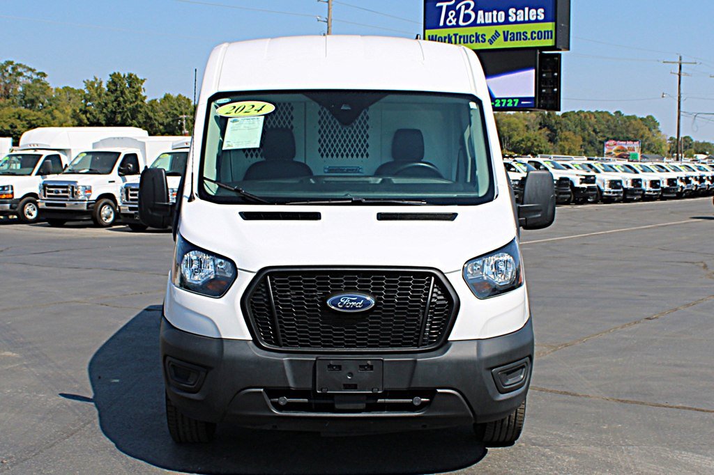 Used 2024 Ford Transit 250 148 Medium Roof RWD image 11